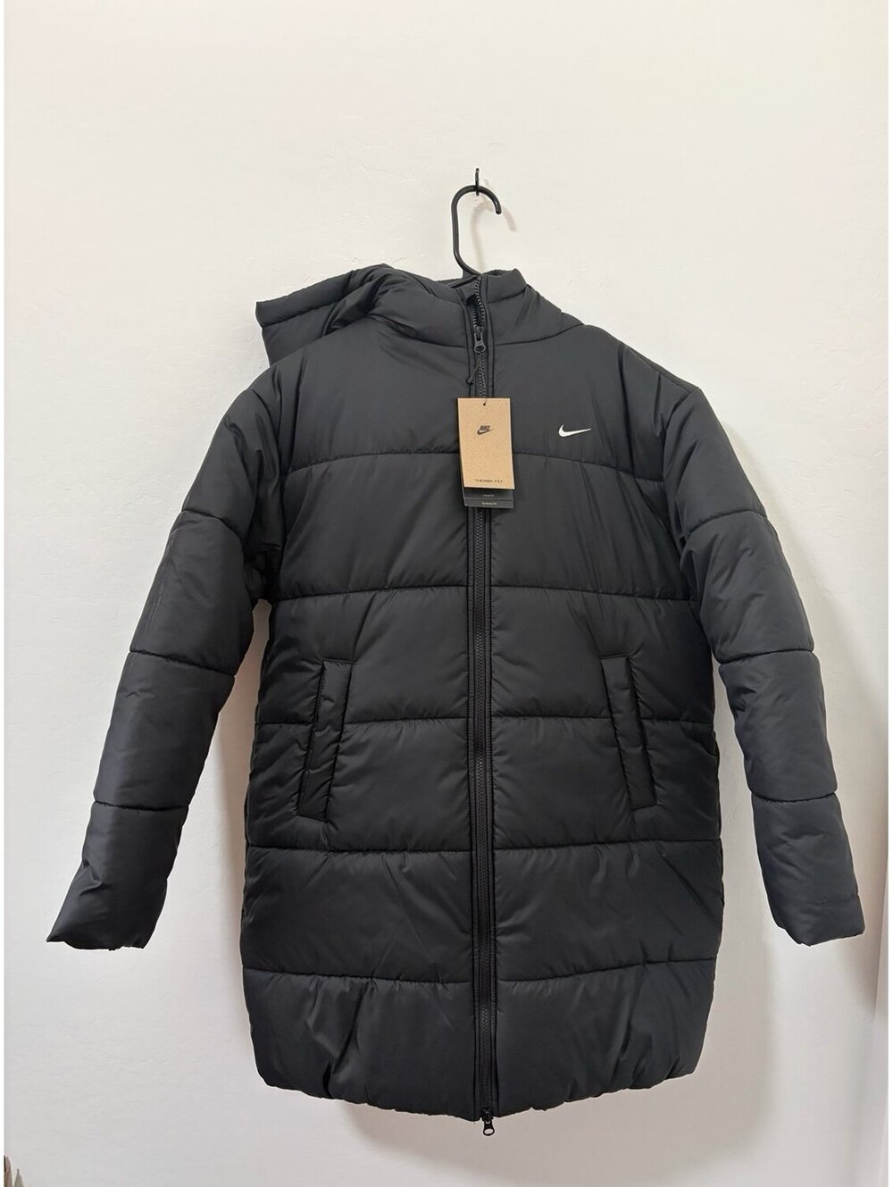 New Nike Therma Fit Long Hooded Puffer Jacket Black Women’s Sz Small HV4912-010